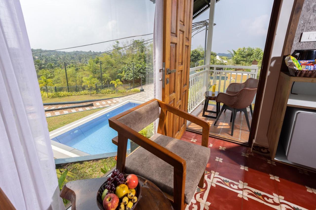 Johns Village Kochi Екстериор снимка